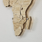 Drewniana mapa świata LED – Naturalna