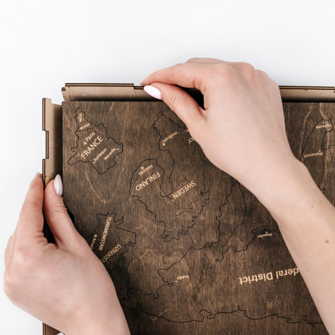 Wooden World Map 3D | Brown